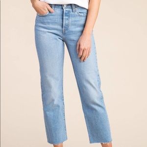 Levi’s Wedgie Straight Jeans